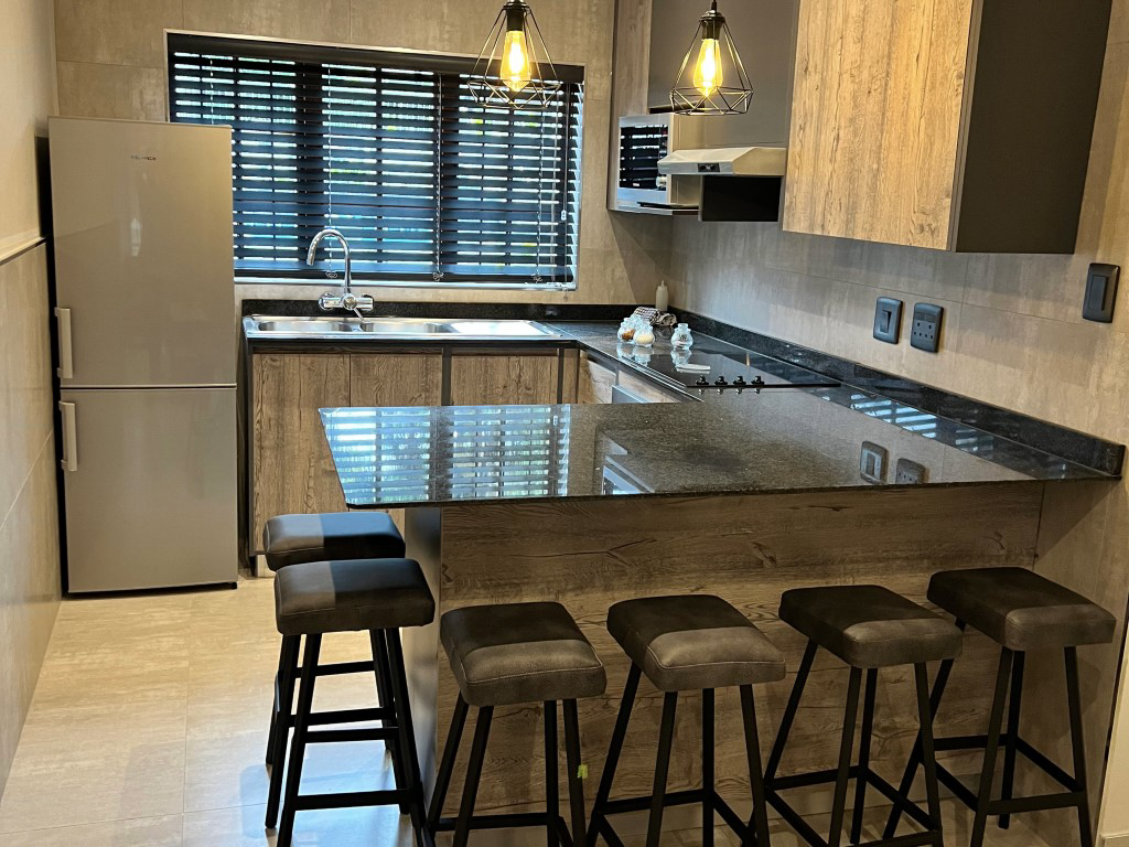 2 Bedroom Luxury Apartment